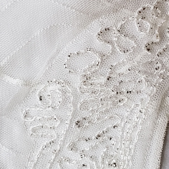 WHITE HOUSE BLACK MARKET TANK TOP W/BEADED MESH OVERLAY:PRE-OWNED SOFT WHITE XXS - Picture 14 of 14